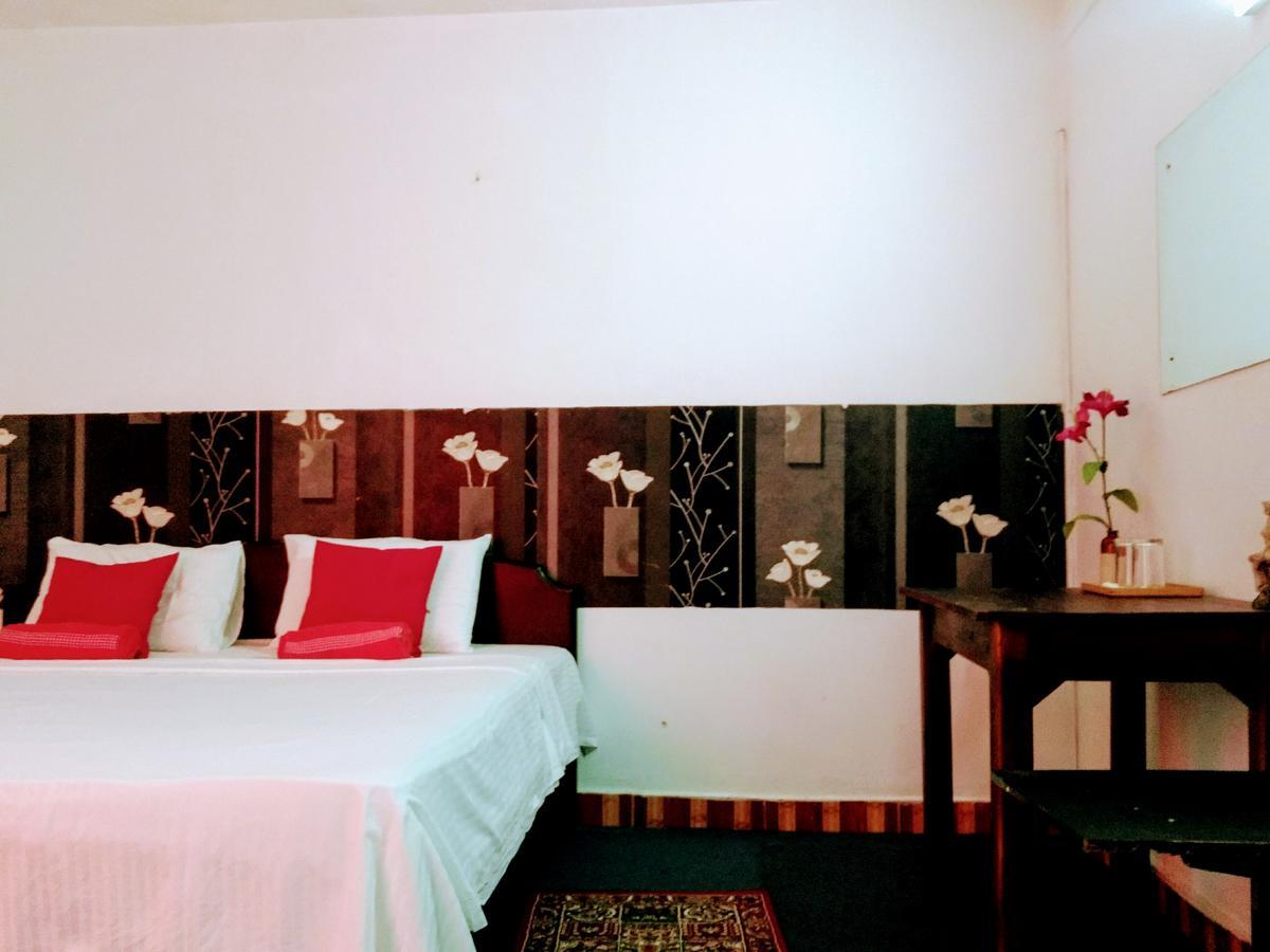 Villa Two Residence Dehiwala-Mount Lavinia Esterno foto