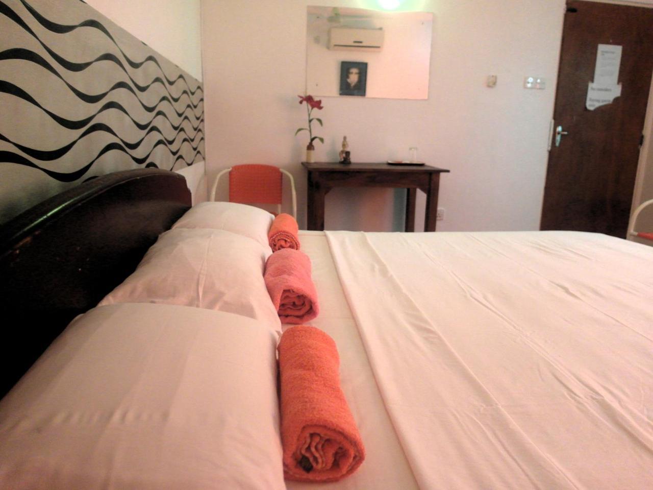 Villa Two Residence Dehiwala-Mount Lavinia Esterno foto